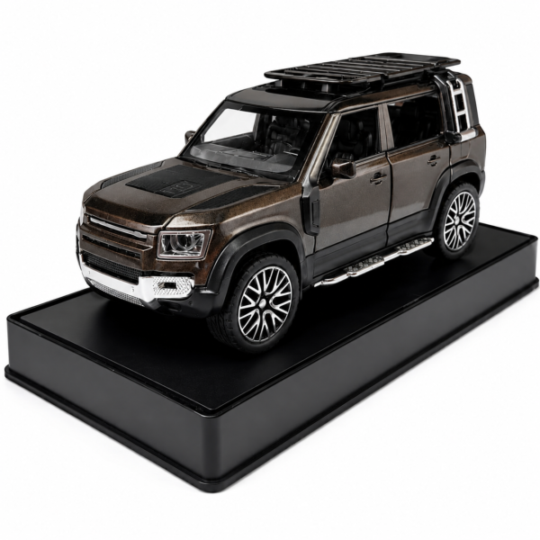 Defender 1:32 (Brown)